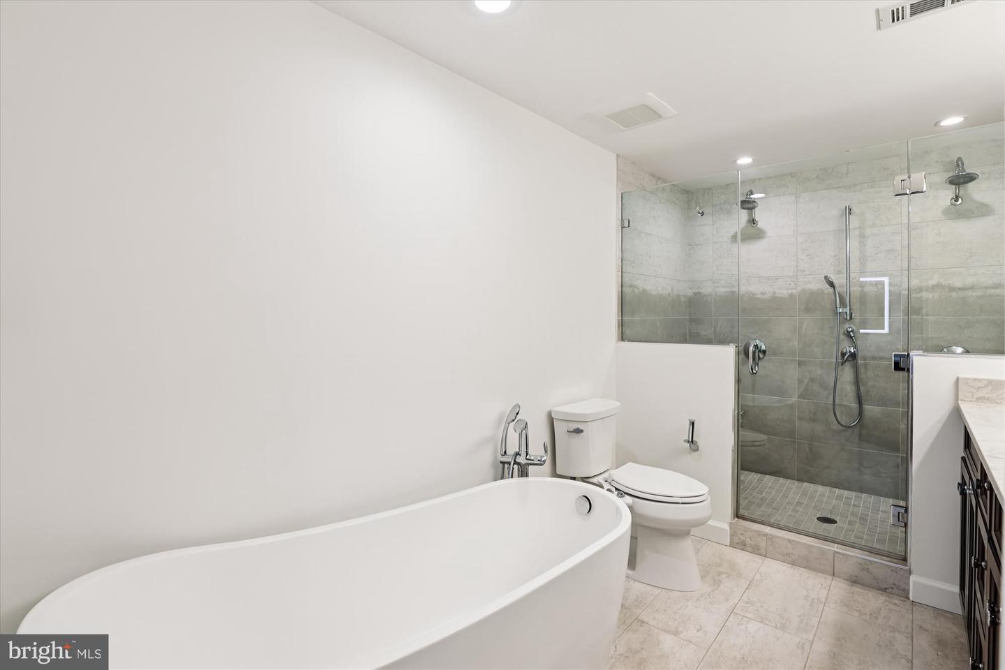 11767 ARBOR GLEN WAY, RESTON, Virginia 20194, 3 Bedrooms Bedrooms, 14 Rooms Rooms,3 BathroomsBathrooms,Residential,For sale,11767 ARBOR GLEN WAY,VAFX2272516 MLS # VAFX2272516