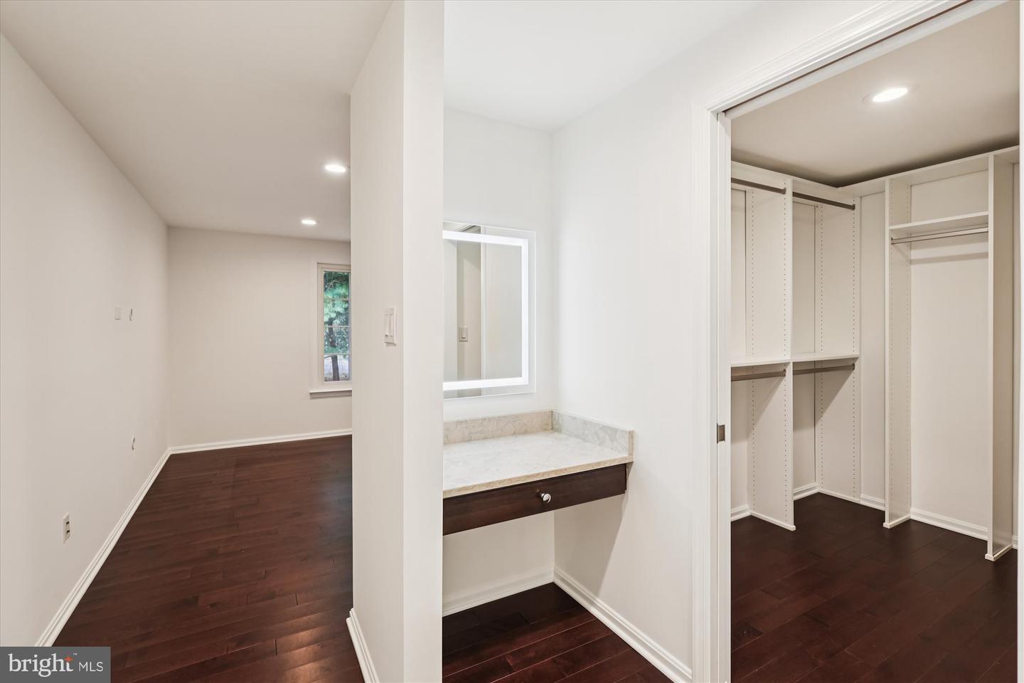 11767 ARBOR GLEN WAY, RESTON, Virginia 20194, 3 Bedrooms Bedrooms, 14 Rooms Rooms,3 BathroomsBathrooms,Residential,For sale,11767 ARBOR GLEN WAY,VAFX2272516 MLS # VAFX2272516
