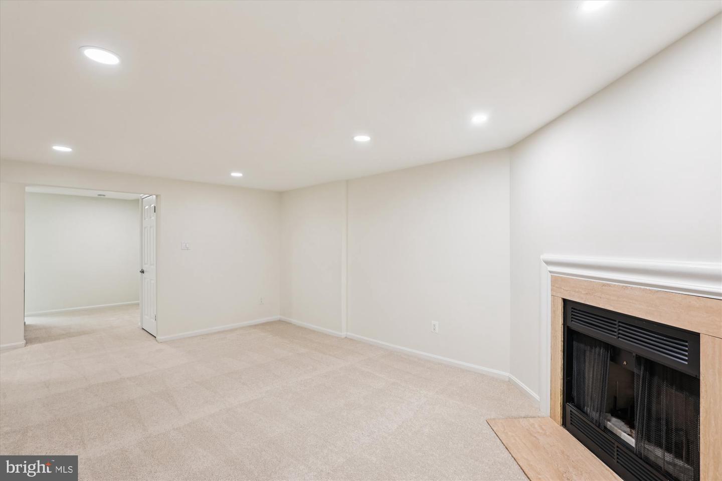 11767 ARBOR GLEN WAY, RESTON, Virginia 20194, 3 Bedrooms Bedrooms, 14 Rooms Rooms,3 BathroomsBathrooms,Residential,For sale,11767 ARBOR GLEN WAY,VAFX2272516 MLS # VAFX2272516
