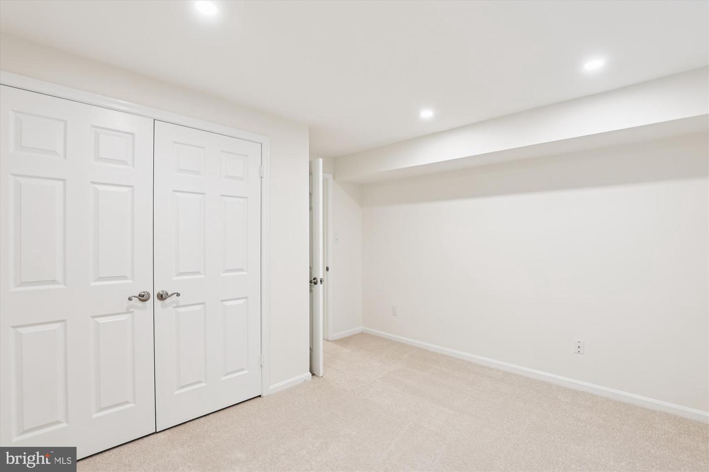 11767 ARBOR GLEN WAY, RESTON, Virginia 20194, 3 Bedrooms Bedrooms, 14 Rooms Rooms,3 BathroomsBathrooms,Residential,For sale,11767 ARBOR GLEN WAY,VAFX2272516 MLS # VAFX2272516