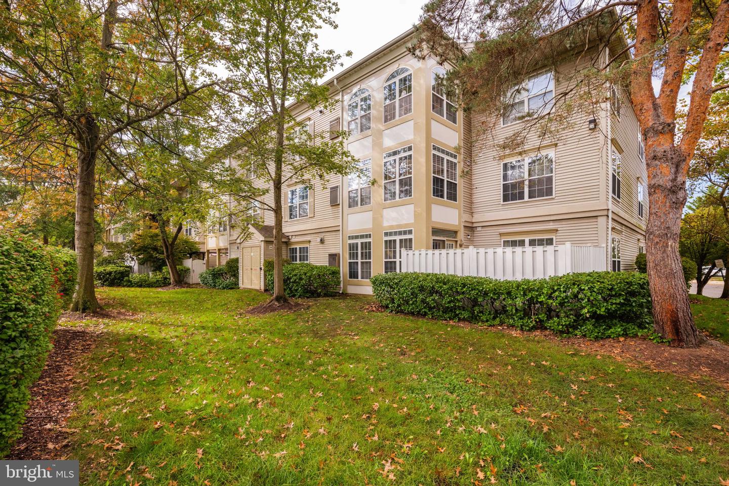 6602 THACKWELL WAY #C, ALEXANDRIA, Virginia 22315, 2 Bedrooms Bedrooms, ,2 BathroomsBathrooms,Residential,For sale,6602 THACKWELL WAY #C,VAFX2272602 MLS # VAFX2272602