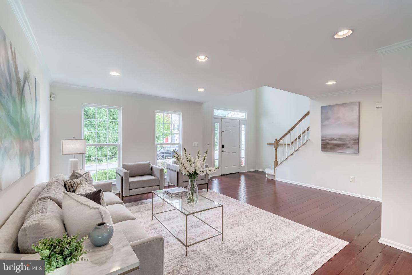 43208 CARDSTON PL, LEESBURG, Virginia 20176, 5 Bedrooms Bedrooms, ,3 BathroomsBathrooms,Residential,For sale,43208 CARDSTON PL,VALO2108190 MLS # VALO2108190