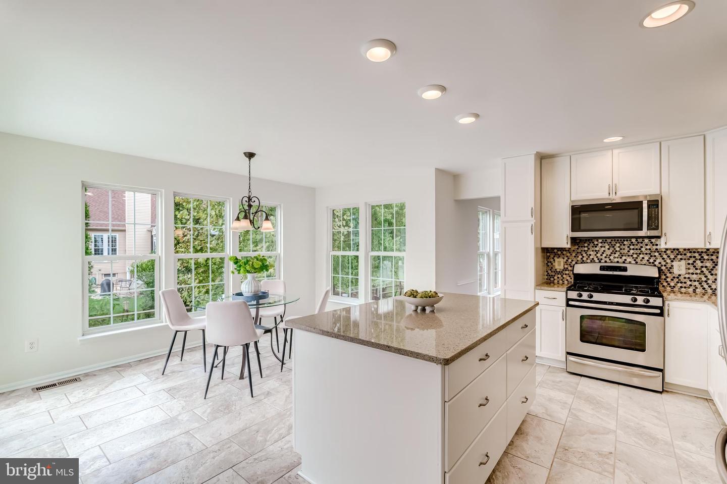 43208 CARDSTON PL, LEESBURG, Virginia 20176, 5 Bedrooms Bedrooms, ,3 BathroomsBathrooms,Residential,For sale,43208 CARDSTON PL,VALO2108190 MLS # VALO2108190