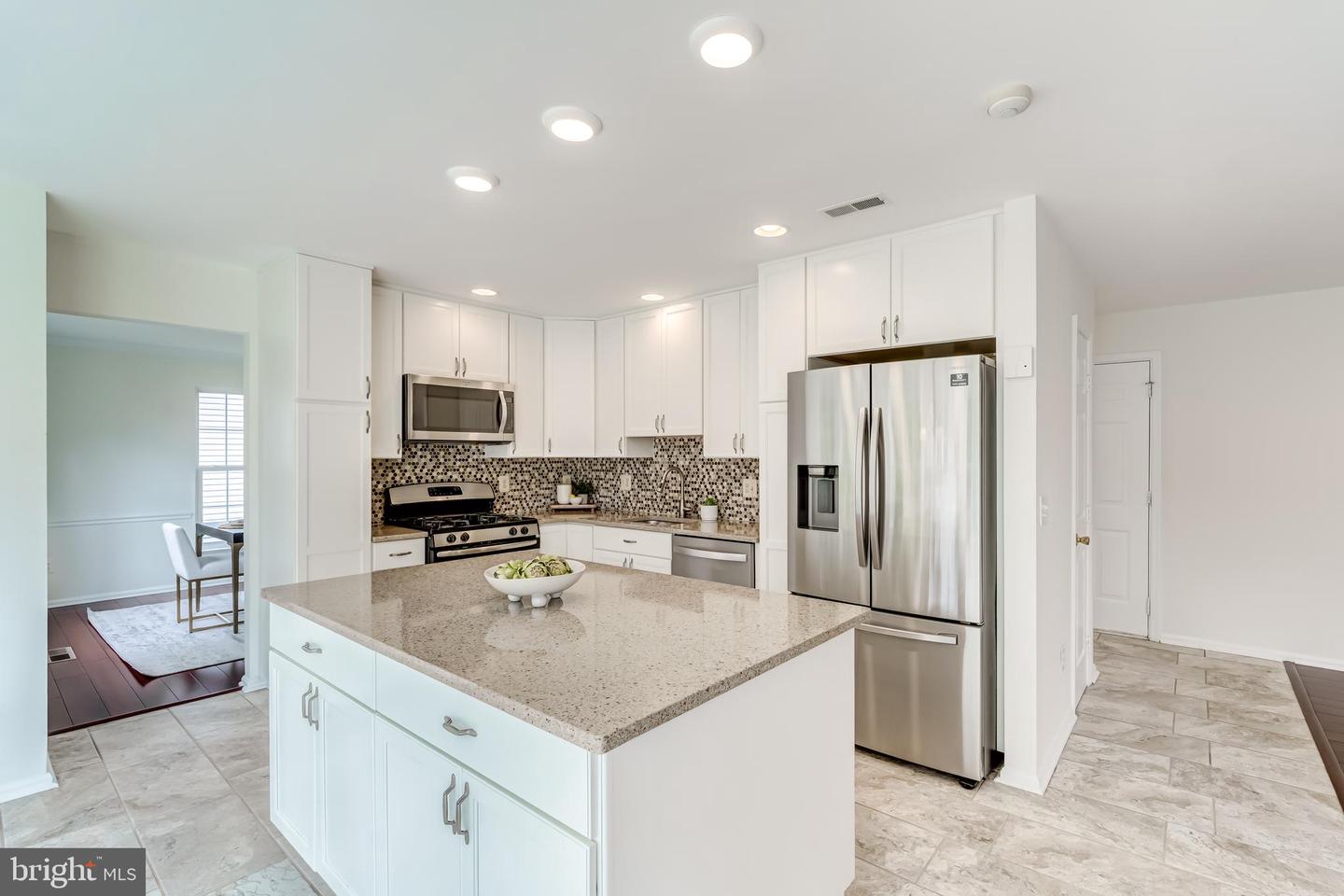 43208 CARDSTON PL, LEESBURG, Virginia 20176, 5 Bedrooms Bedrooms, ,3 BathroomsBathrooms,Residential,For sale,43208 CARDSTON PL,VALO2108190 MLS # VALO2108190