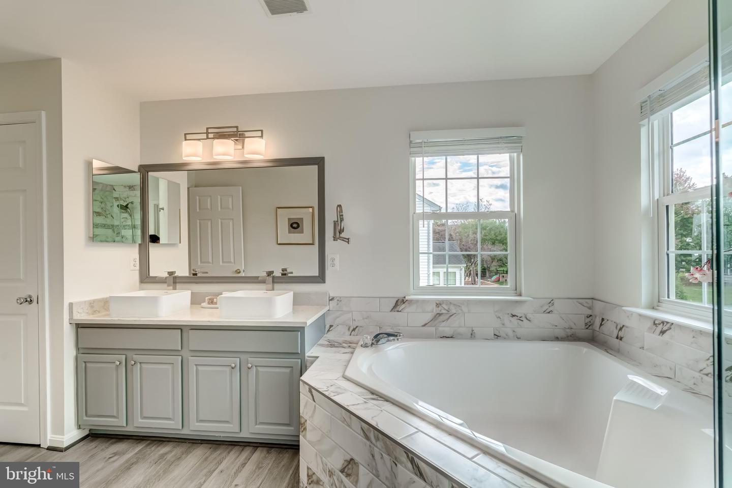 43208 CARDSTON PL, LEESBURG, Virginia 20176, 5 Bedrooms Bedrooms, ,3 BathroomsBathrooms,Residential,For sale,43208 CARDSTON PL,VALO2108190 MLS # VALO2108190