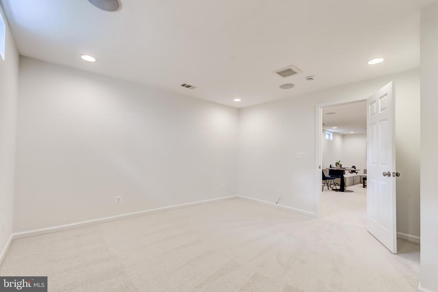 43208 CARDSTON PL, LEESBURG, Virginia 20176, 5 Bedrooms Bedrooms, ,3 BathroomsBathrooms,Residential,For sale,43208 CARDSTON PL,VALO2108190 MLS # VALO2108190