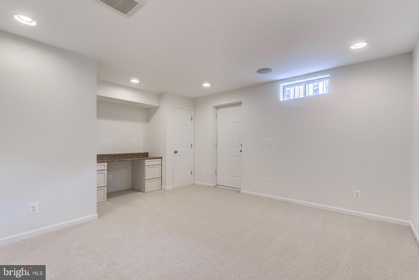43208 CARDSTON PL, LEESBURG, Virginia 20176, 5 Bedrooms Bedrooms, ,3 BathroomsBathrooms,Residential,For sale,43208 CARDSTON PL,VALO2108190 MLS # VALO2108190