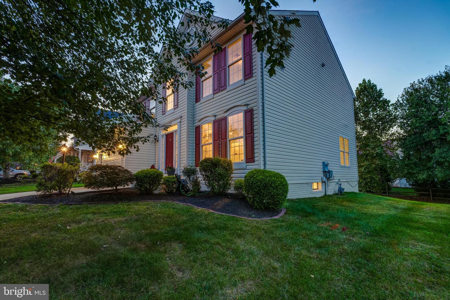 43208 CARDSTON PL, LEESBURG, Virginia 20176, 5 Bedrooms Bedrooms, ,3 BathroomsBathrooms,Residential,For sale,43208 CARDSTON PL,VALO2108190 MLS # VALO2108190