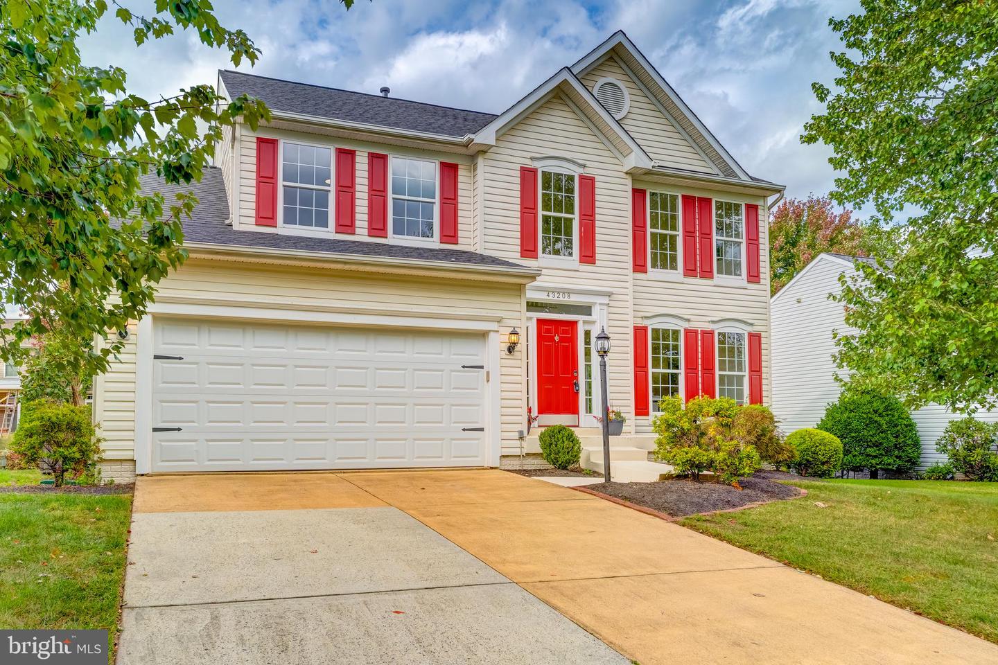43208 CARDSTON PL, LEESBURG, Virginia 20176, 5 Bedrooms Bedrooms, ,3 BathroomsBathrooms,Residential,For sale,43208 CARDSTON PL,VALO2108190 MLS # VALO2108190