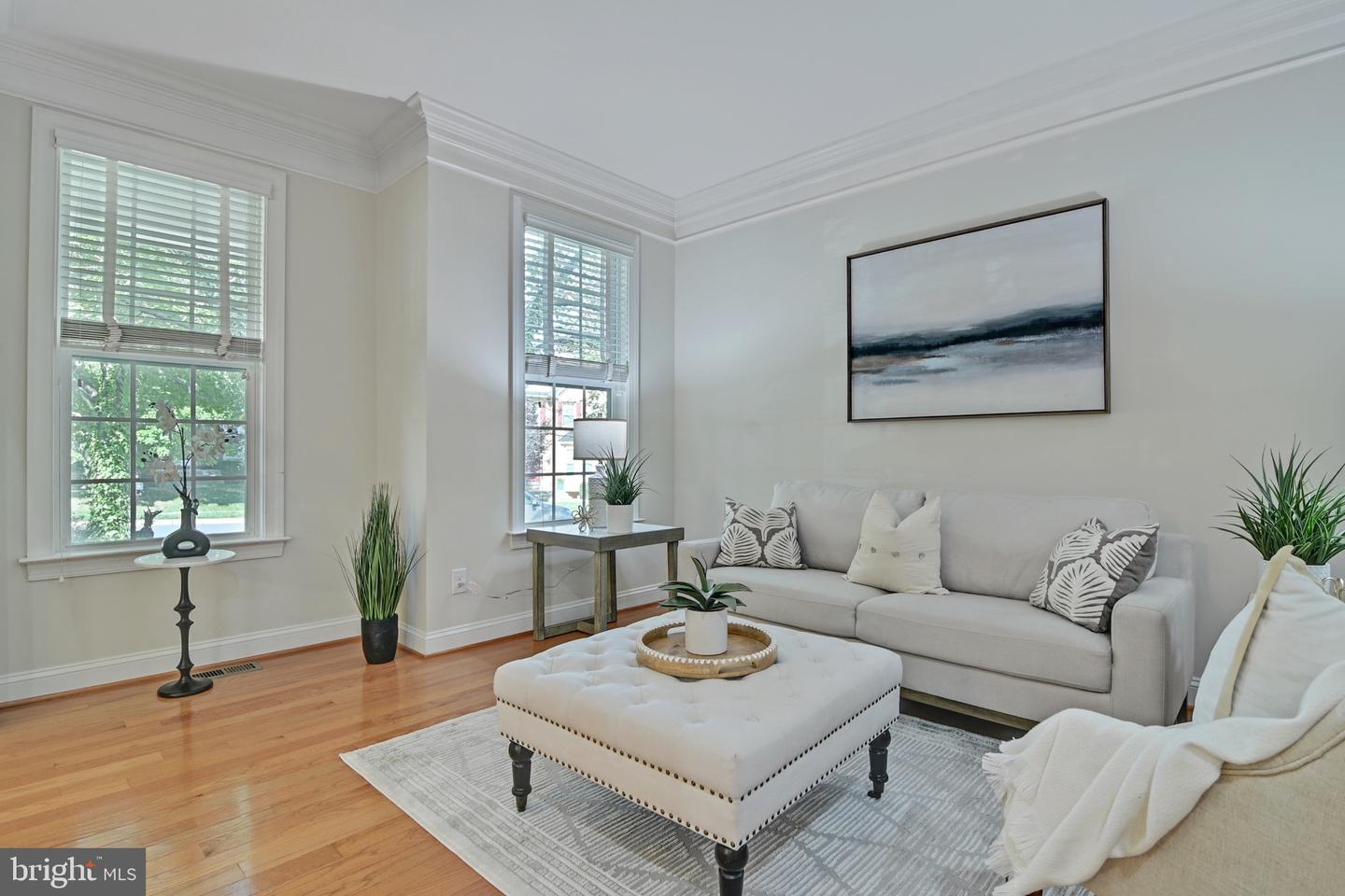 15333 WITS END DR, WOODBRIDGE, Virginia 22193, 6 Bedrooms Bedrooms, 3 Rooms Rooms,4 BathroomsBathrooms,Residential,For sale,15333 WITS END DR,VAPW2105342 MLS # VAPW2105342
