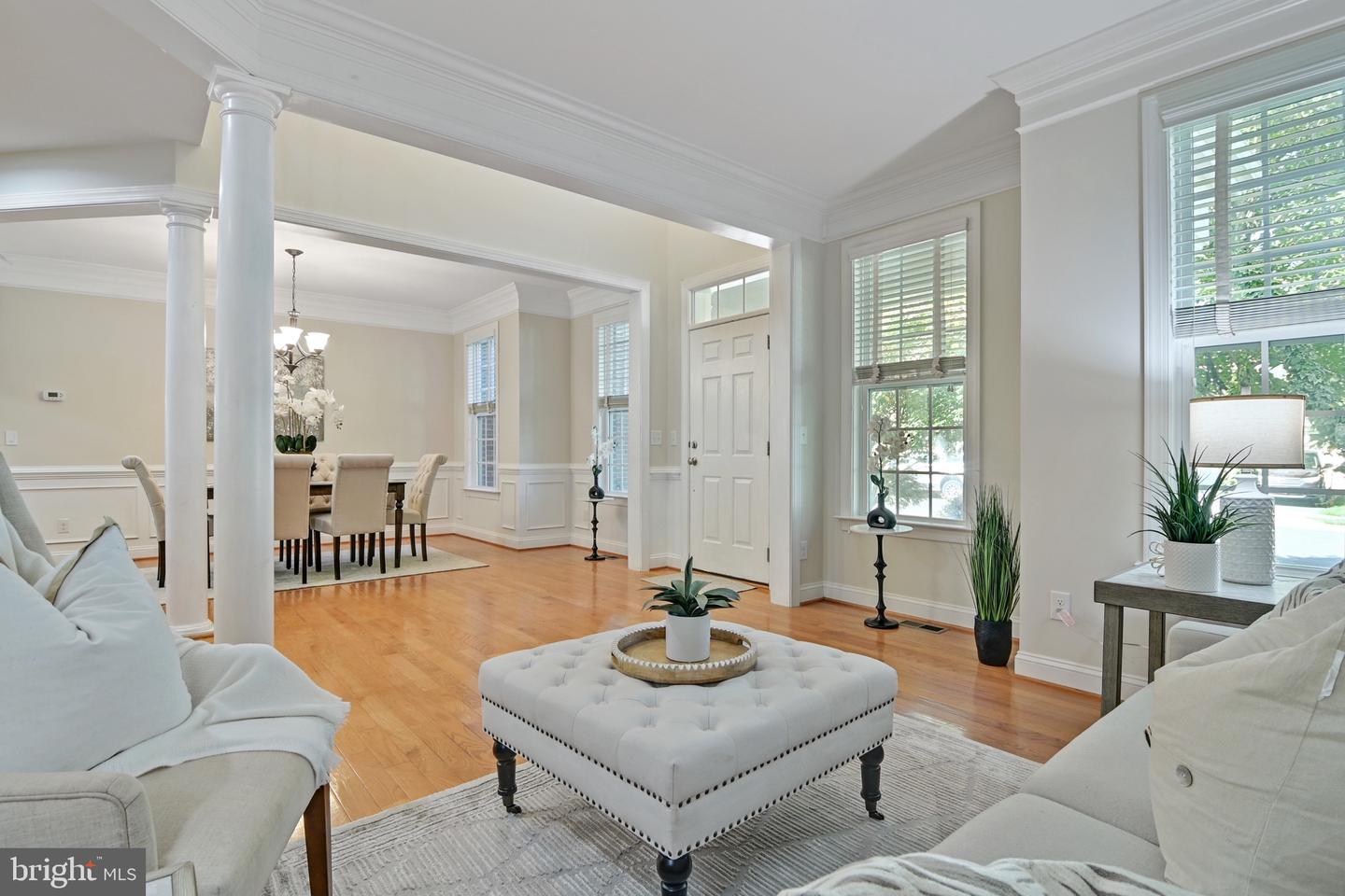 15333 WITS END DR, WOODBRIDGE, Virginia 22193, 6 Bedrooms Bedrooms, 3 Rooms Rooms,4 BathroomsBathrooms,Residential,For sale,15333 WITS END DR,VAPW2105342 MLS # VAPW2105342