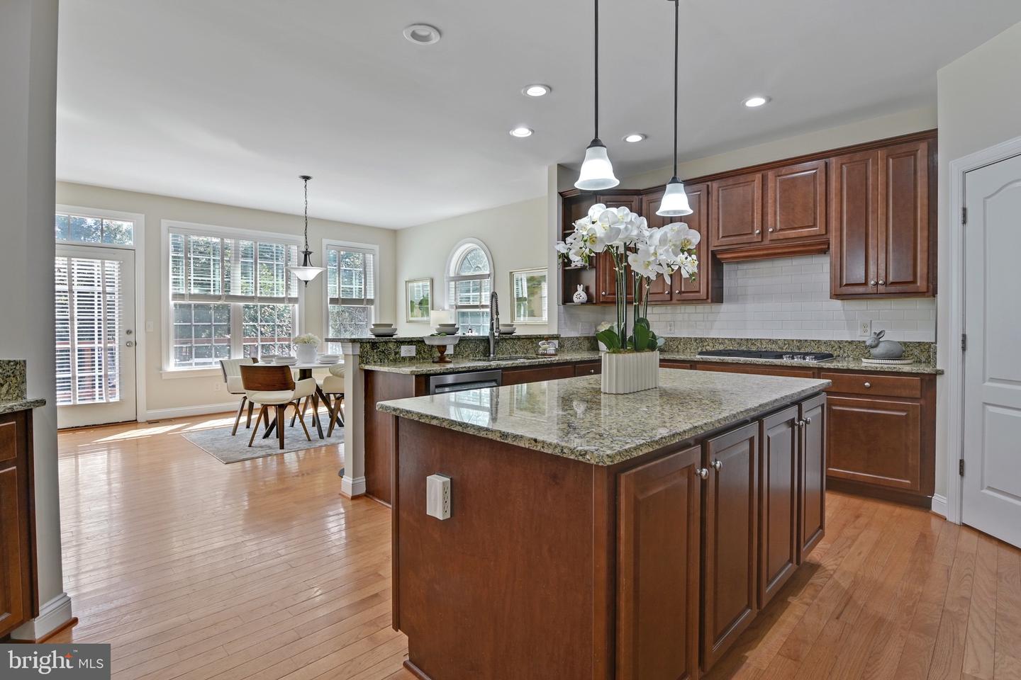 15333 WITS END DR, WOODBRIDGE, Virginia 22193, 6 Bedrooms Bedrooms, 3 Rooms Rooms,4 BathroomsBathrooms,Residential,For sale,15333 WITS END DR,VAPW2105342 MLS # VAPW2105342