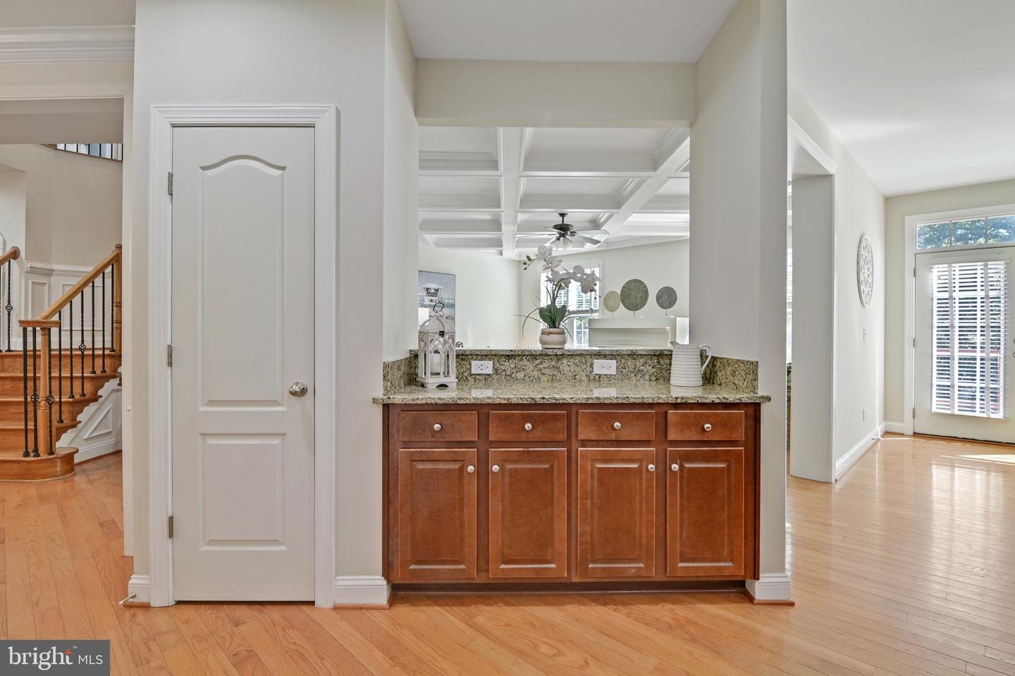 15333 WITS END DR, WOODBRIDGE, Virginia 22193, 6 Bedrooms Bedrooms, 3 Rooms Rooms,4 BathroomsBathrooms,Residential,For sale,15333 WITS END DR,VAPW2105342 MLS # VAPW2105342