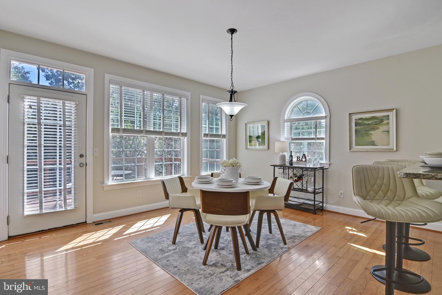 15333 WITS END DR, WOODBRIDGE, Virginia 22193, 6 Bedrooms Bedrooms, 3 Rooms Rooms,4 BathroomsBathrooms,Residential,For sale,15333 WITS END DR,VAPW2105342 MLS # VAPW2105342
