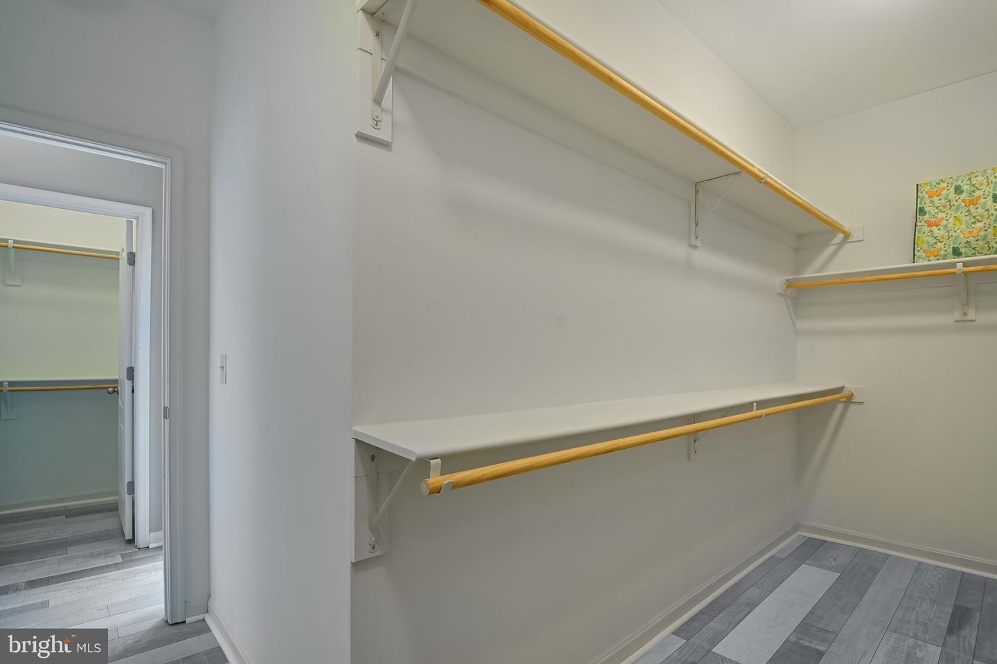 15333 WITS END DR, WOODBRIDGE, Virginia 22193, 6 Bedrooms Bedrooms, 3 Rooms Rooms,4 BathroomsBathrooms,Residential,For sale,15333 WITS END DR,VAPW2105342 MLS # VAPW2105342