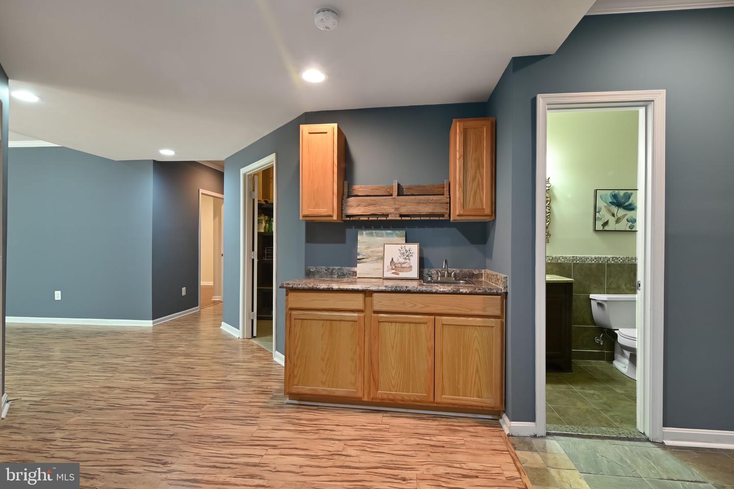 15333 WITS END DR, WOODBRIDGE, Virginia 22193, 6 Bedrooms Bedrooms, 3 Rooms Rooms,4 BathroomsBathrooms,Residential,For sale,15333 WITS END DR,VAPW2105342 MLS # VAPW2105342
