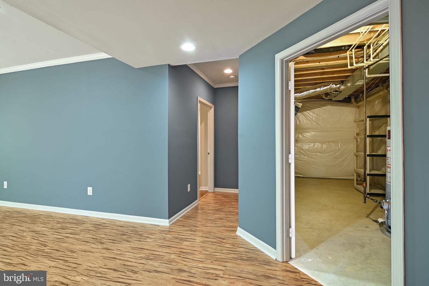 15333 WITS END DR, WOODBRIDGE, Virginia 22193, 6 Bedrooms Bedrooms, 3 Rooms Rooms,4 BathroomsBathrooms,Residential,For sale,15333 WITS END DR,VAPW2105342 MLS # VAPW2105342