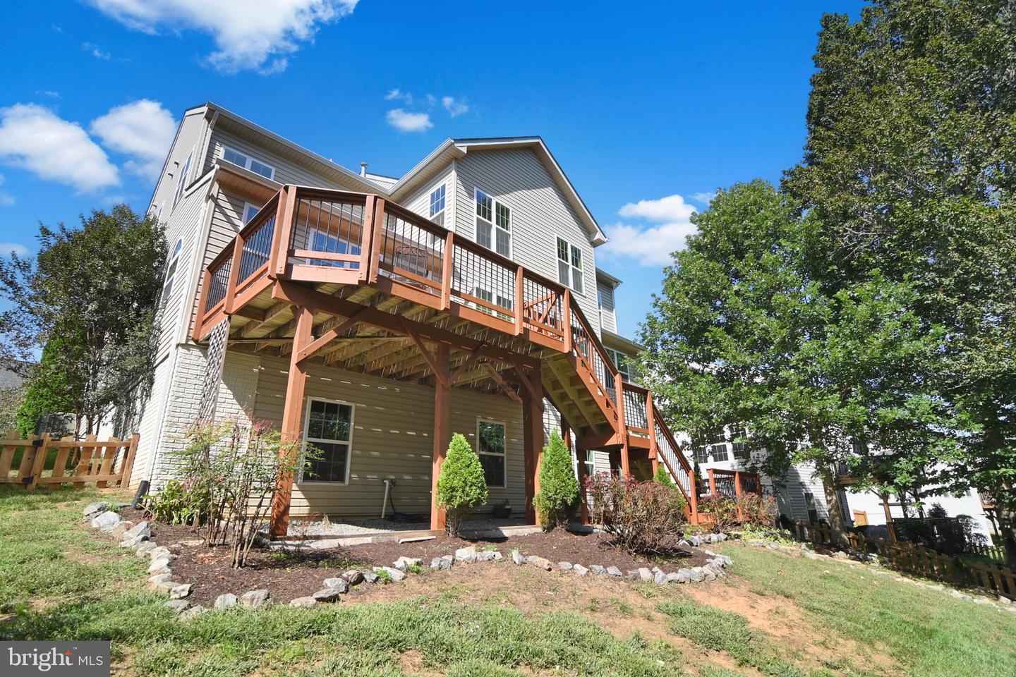 15333 WITS END DR, WOODBRIDGE, Virginia 22193, 6 Bedrooms Bedrooms, 3 Rooms Rooms,4 BathroomsBathrooms,Residential,For sale,15333 WITS END DR,VAPW2105342 MLS # VAPW2105342