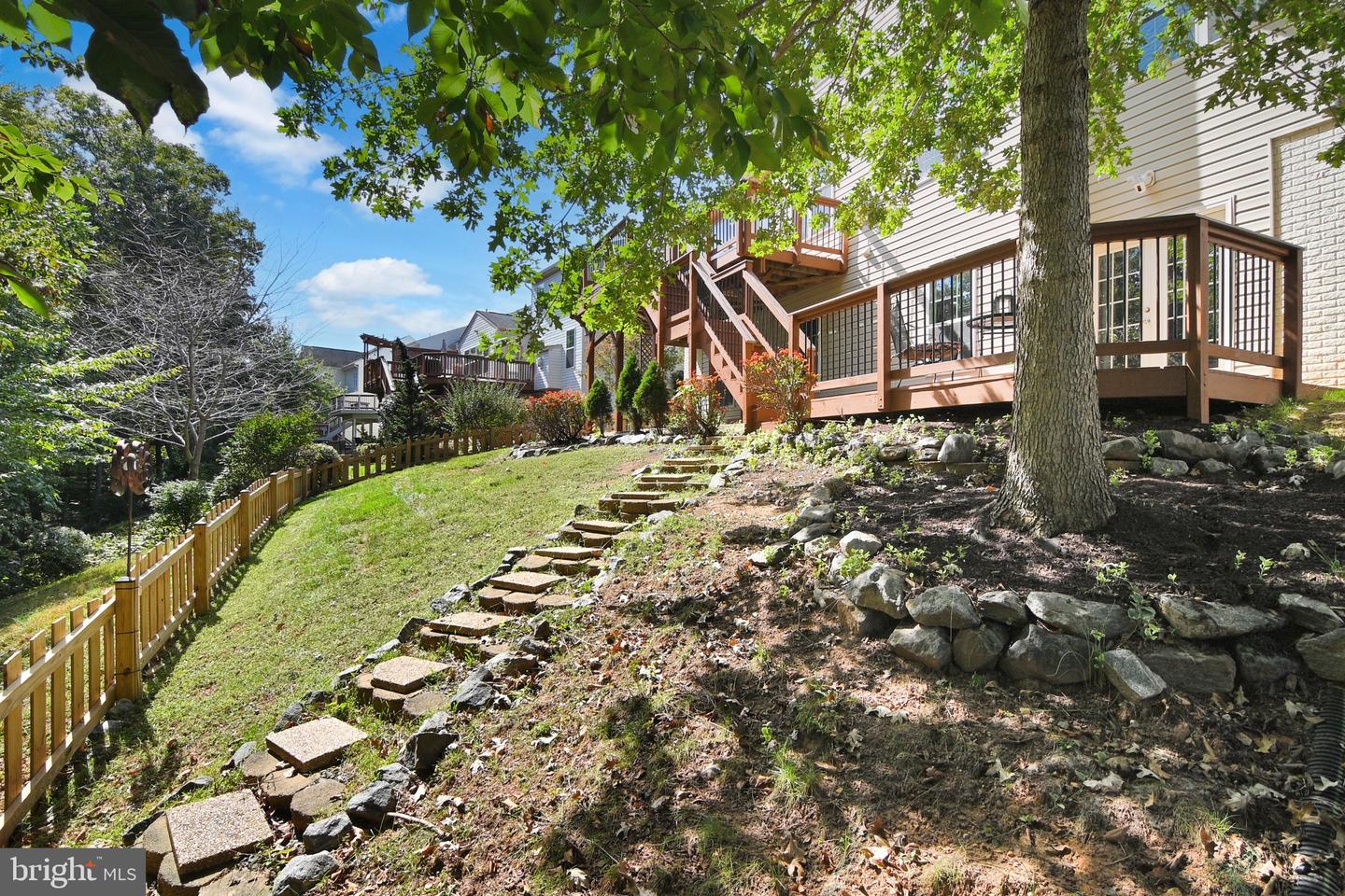 15333 WITS END DR, WOODBRIDGE, Virginia 22193, 6 Bedrooms Bedrooms, 3 Rooms Rooms,4 BathroomsBathrooms,Residential,For sale,15333 WITS END DR,VAPW2105342 MLS # VAPW2105342