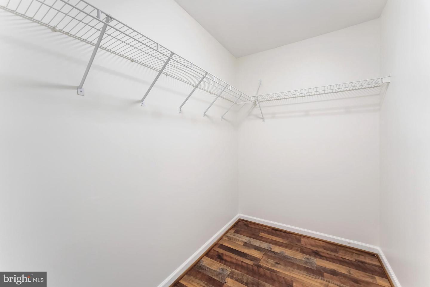 23017 POTOMAC HILL SQ, STERLING, Virginia 20166, 3 Bedrooms Bedrooms, ,3 BathroomsBathrooms,Residential,For sale,23017 POTOMAC HILL SQ,VALO2108208 MLS # VALO2108208