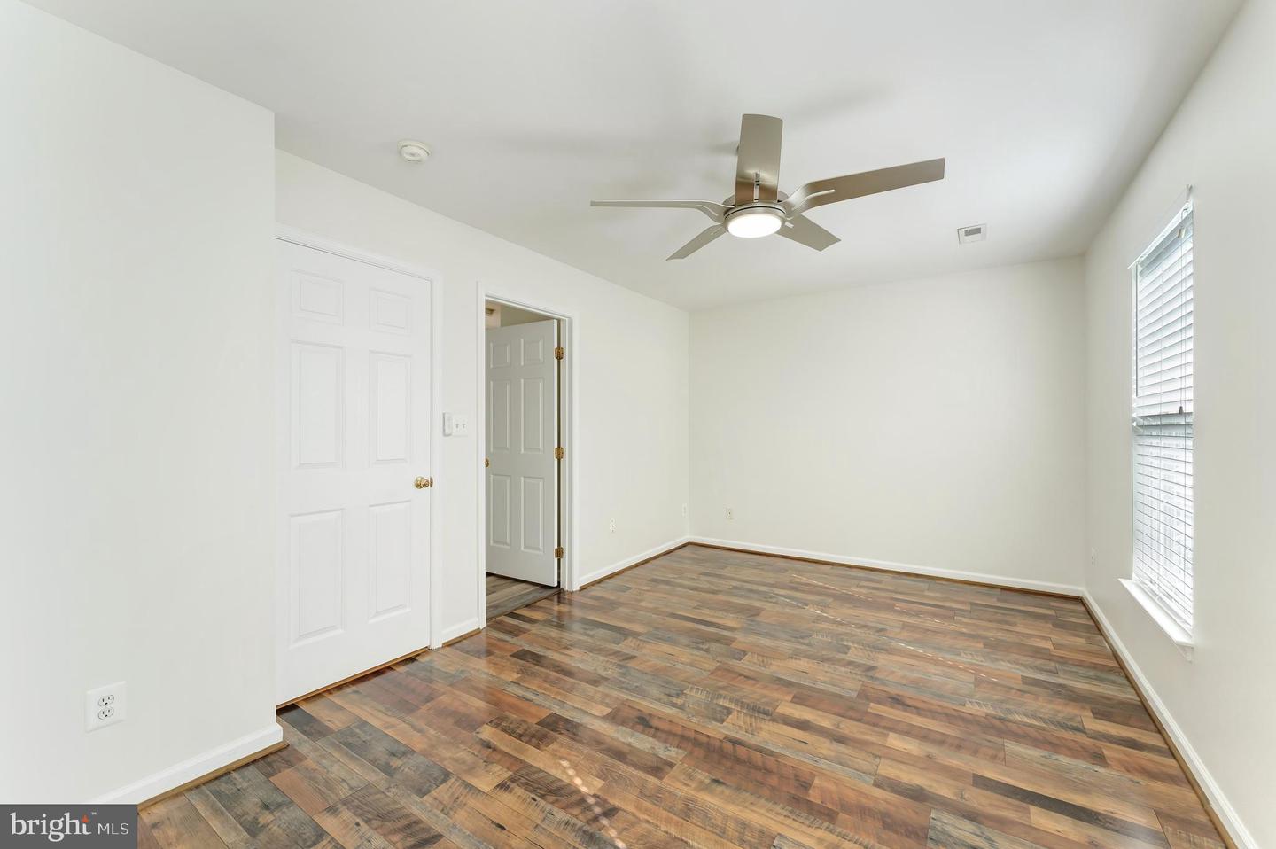 23017 POTOMAC HILL SQ, STERLING, Virginia 20166, 3 Bedrooms Bedrooms, ,3 BathroomsBathrooms,Residential,For sale,23017 POTOMAC HILL SQ,VALO2108208 MLS # VALO2108208