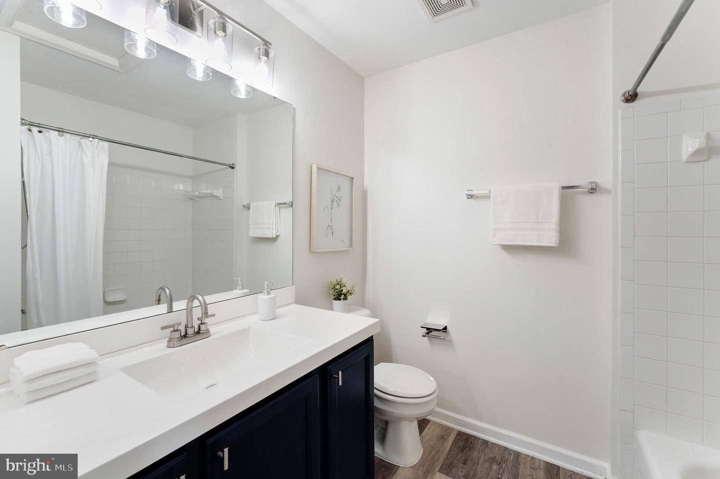 23017 POTOMAC HILL SQ, STERLING, Virginia 20166, 3 Bedrooms Bedrooms, ,3 BathroomsBathrooms,Residential,For sale,23017 POTOMAC HILL SQ,VALO2108208 MLS # VALO2108208