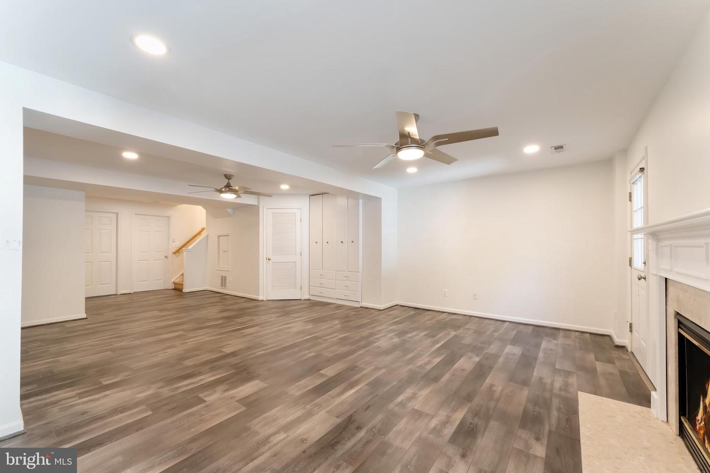 23017 POTOMAC HILL SQ, STERLING, Virginia 20166, 3 Bedrooms Bedrooms, ,3 BathroomsBathrooms,Residential,For sale,23017 POTOMAC HILL SQ,VALO2108208 MLS # VALO2108208