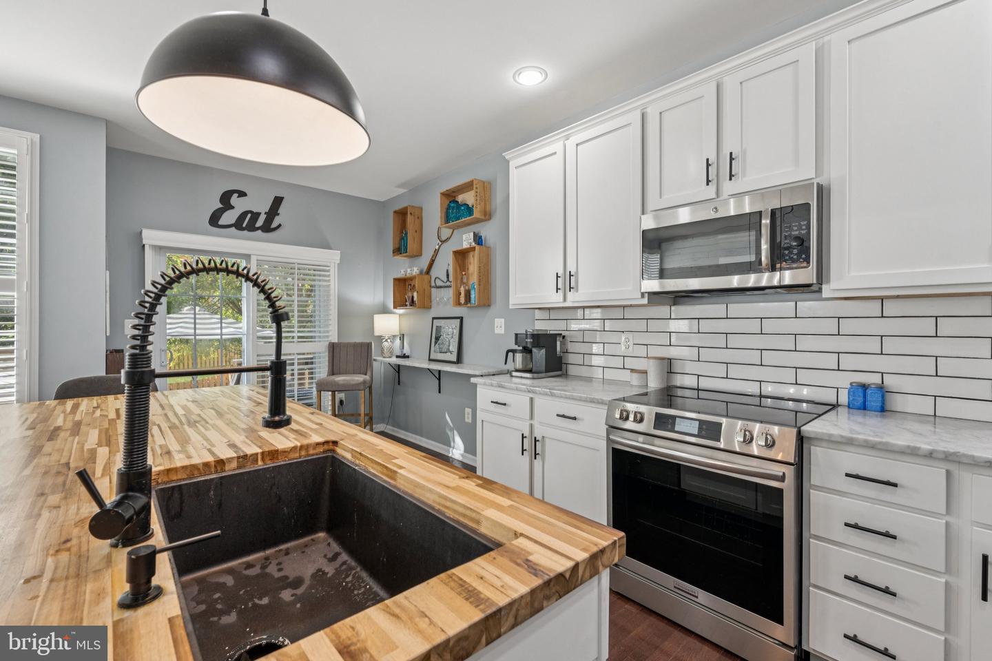 203 CENNING TER, PURCELLVILLE, Virginia 20132, 4 Bedrooms Bedrooms, ,3 BathroomsBathrooms,Residential,For sale,203 CENNING TER,VALO2108222 MLS # VALO2108222