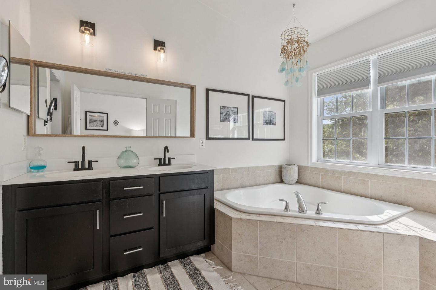 203 CENNING TER, PURCELLVILLE, Virginia 20132, 4 Bedrooms Bedrooms, ,3 BathroomsBathrooms,Residential,For sale,203 CENNING TER,VALO2108222 MLS # VALO2108222