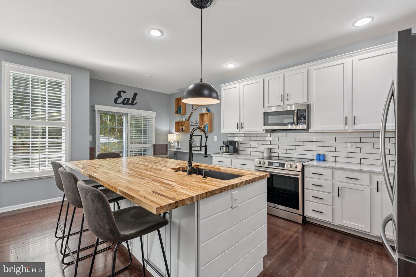 203 CENNING TER, PURCELLVILLE, Virginia 20132, 4 Bedrooms Bedrooms, ,3 BathroomsBathrooms,Residential,For sale,203 CENNING TER,VALO2108222 MLS # VALO2108222