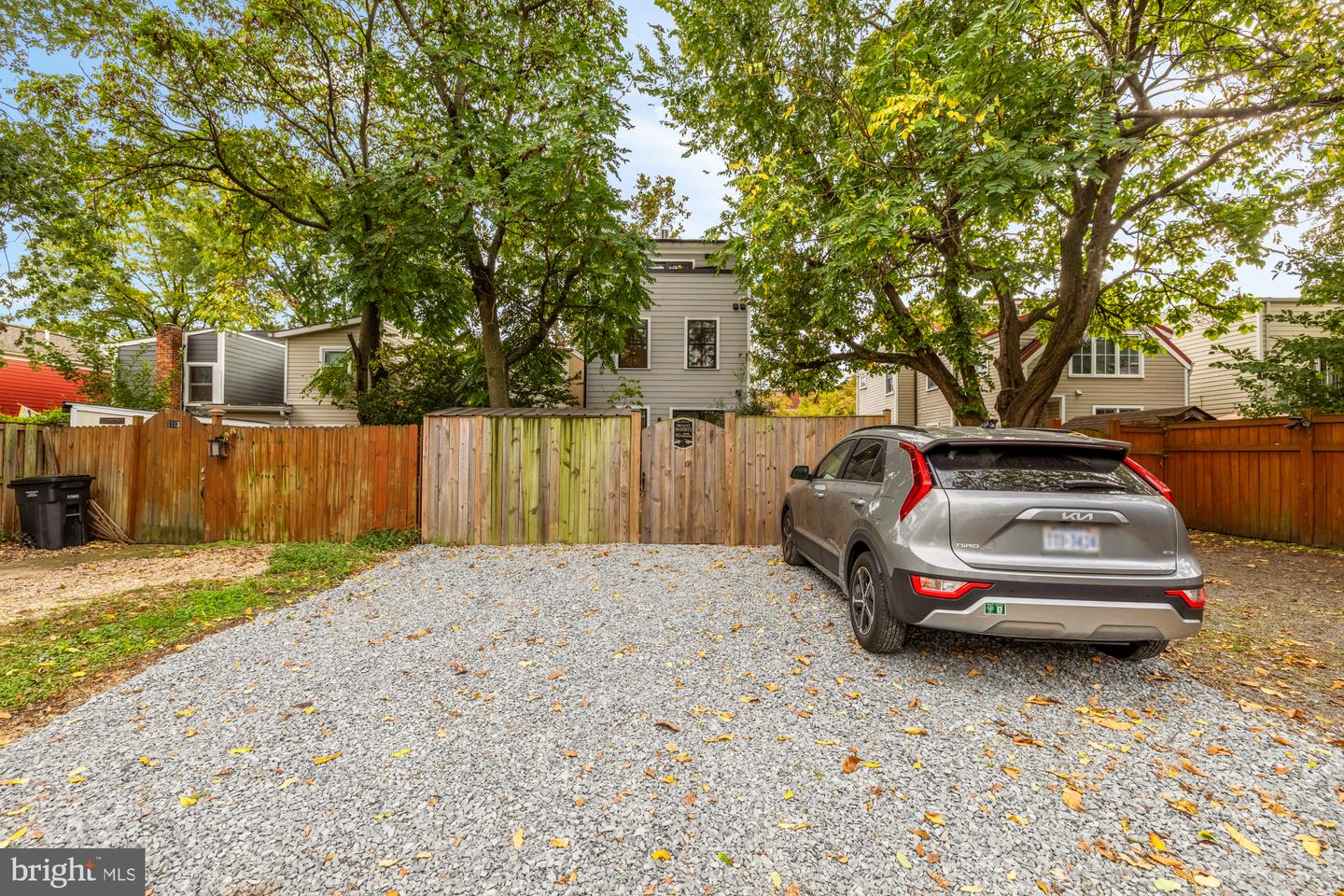1117 QUEEN ST, ALEXANDRIA, Virginia 22314, 2 Bedrooms Bedrooms, ,2 BathroomsBathrooms,Residential,For sale,1117 QUEEN ST,VAAX2050482 MLS # VAAX2050482