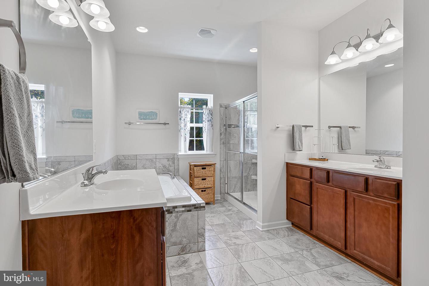 604 SAVILE ROW TER, PURCELLVILLE, Virginia 20132, 3 Bedrooms Bedrooms, ,2 BathroomsBathrooms,Residential,For sale,604 SAVILE ROW TER,VALO2108232 MLS # VALO2108232