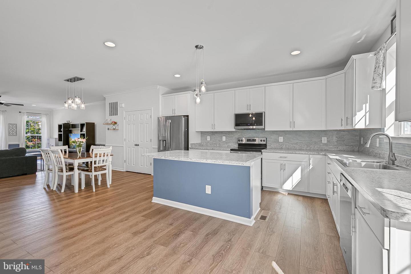 604 SAVILE ROW TER, PURCELLVILLE, Virginia 20132, 3 Bedrooms Bedrooms, ,2 BathroomsBathrooms,Residential,For sale,604 SAVILE ROW TER,VALO2108232 MLS # VALO2108232