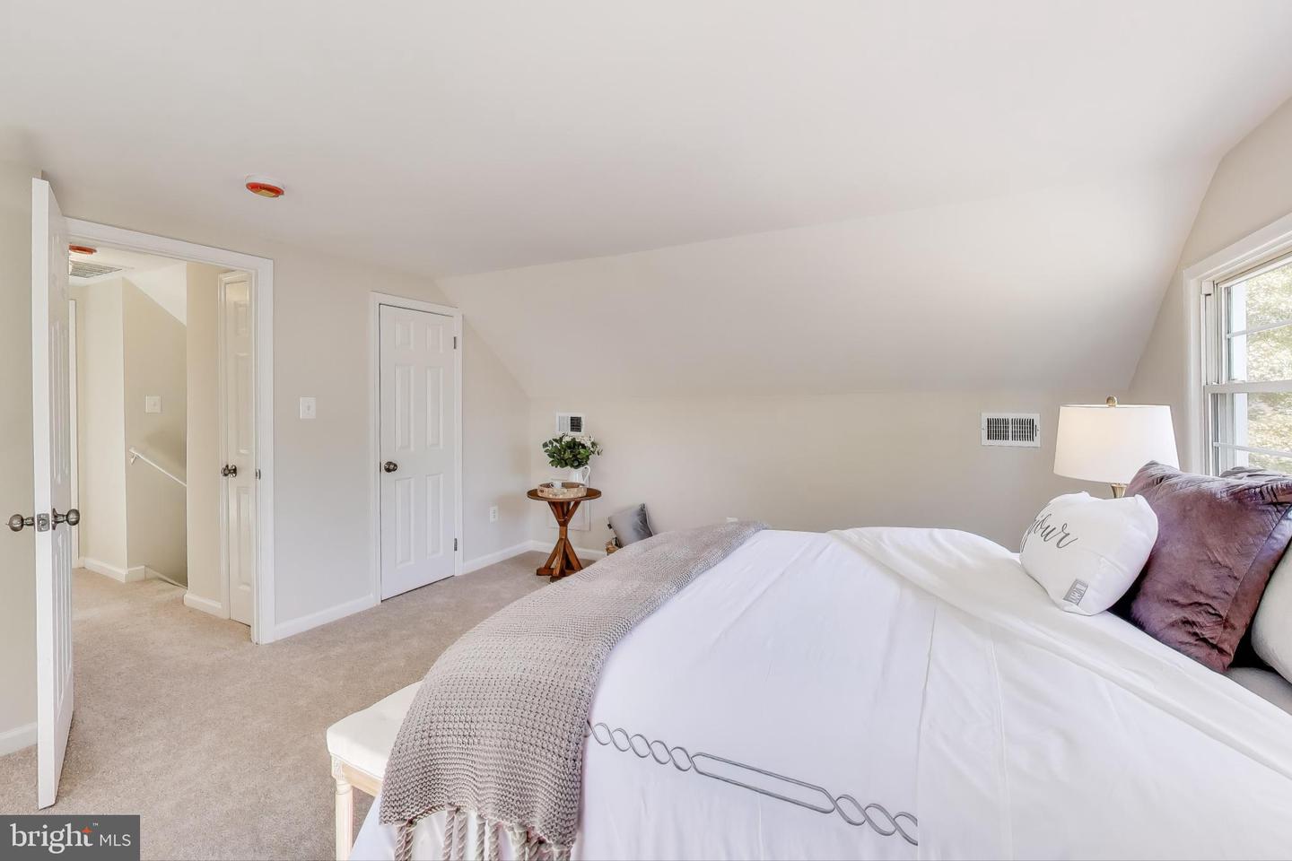 2107 PATRICK ST, WOODBRIDGE, Virginia 22191, 4 Bedrooms Bedrooms, ,2 BathroomsBathrooms,Residential,For sale,2107 PATRICK ST,VAPW2105370 MLS # VAPW2105370