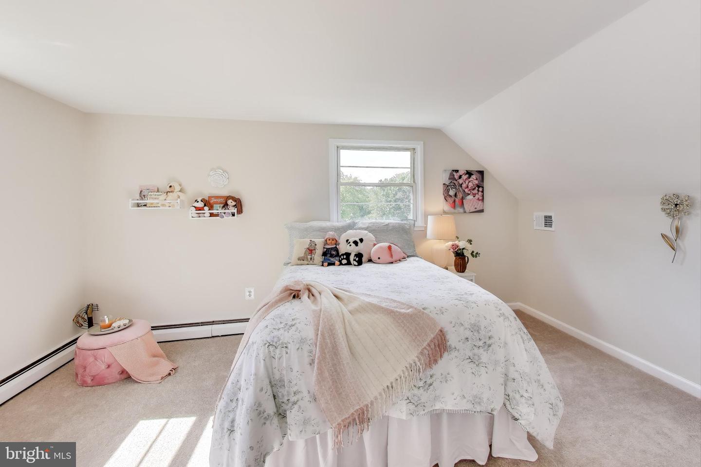 2107 PATRICK ST, WOODBRIDGE, Virginia 22191, 4 Bedrooms Bedrooms, ,2 BathroomsBathrooms,Residential,For sale,2107 PATRICK ST,VAPW2105370 MLS # VAPW2105370