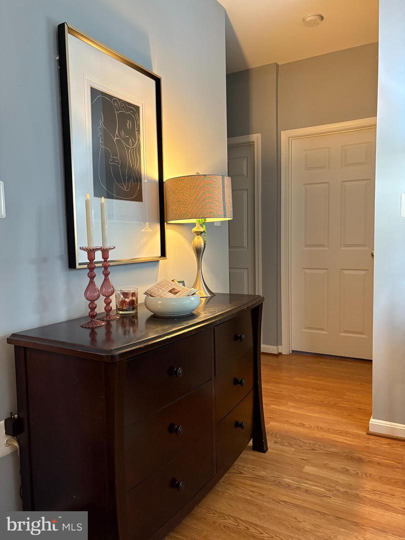 4139 FOUNTAINSIDE LN #F-301, FAIRFAX, Virginia 22030, 3 Bedrooms Bedrooms, ,2 BathroomsBathrooms,Residential,For sale,4139 FOUNTAINSIDE LN #F-301,VAFX2272678 MLS # VAFX2272678