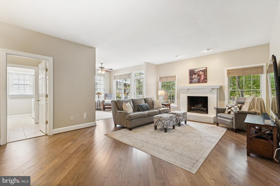 15181 STILLFIELD PL, CENTREVILLE, Virginia 20120, 4 Bedrooms Bedrooms, ,3 BathroomsBathrooms,Residential,For sale,15181 STILLFIELD PL,VAFX2272716 MLS # VAFX2272716