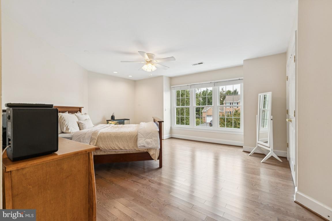 15181 STILLFIELD PL, CENTREVILLE, Virginia 20120, 4 Bedrooms Bedrooms, ,3 BathroomsBathrooms,Residential,For sale,15181 STILLFIELD PL,VAFX2272716 MLS # VAFX2272716