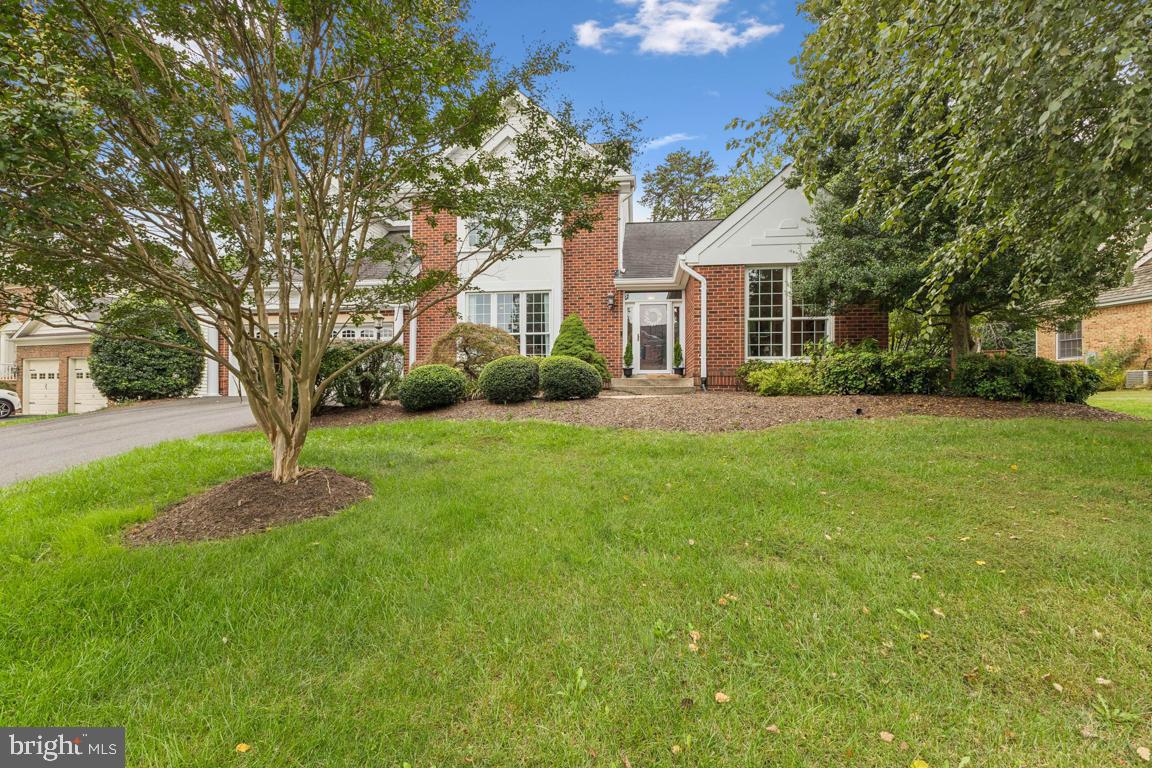 15181 STILLFIELD PL, CENTREVILLE, Virginia 20120, 4 Bedrooms Bedrooms, ,3 BathroomsBathrooms,Residential,For sale,15181 STILLFIELD PL,VAFX2272716 MLS # VAFX2272716