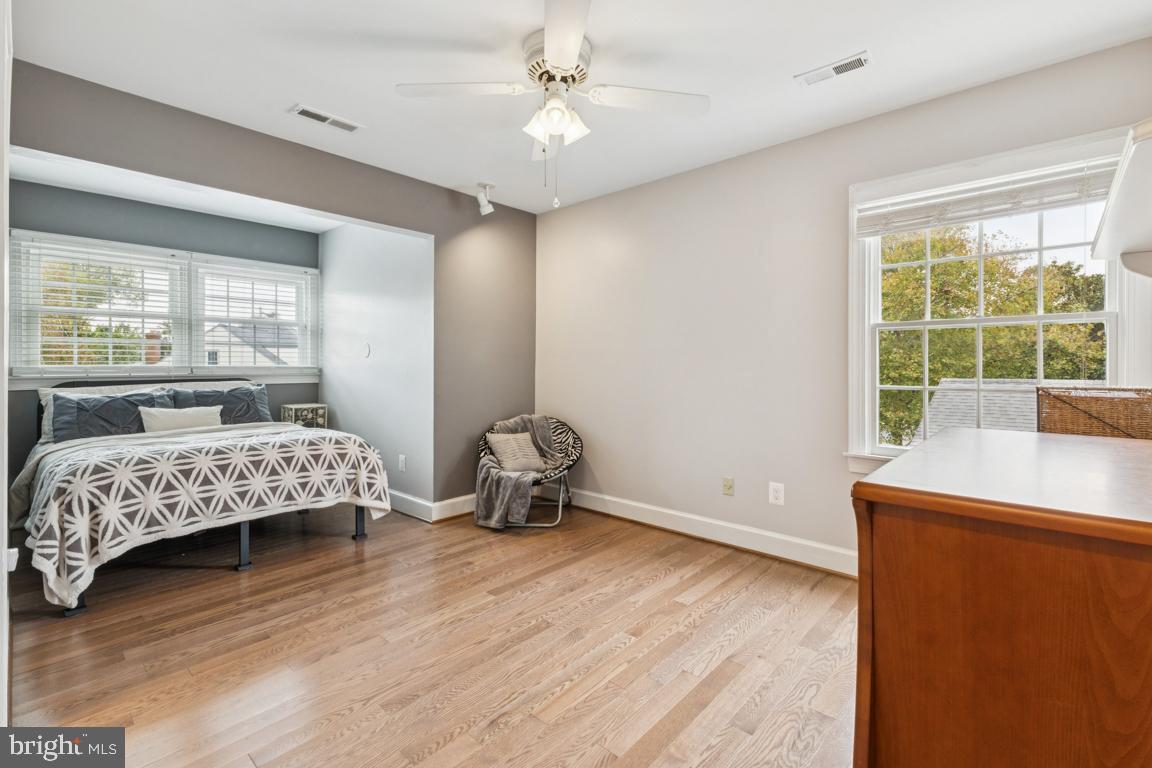 15181 STILLFIELD PL, CENTREVILLE, Virginia 20120, 4 Bedrooms Bedrooms, ,3 BathroomsBathrooms,Residential,For sale,15181 STILLFIELD PL,VAFX2272716 MLS # VAFX2272716
