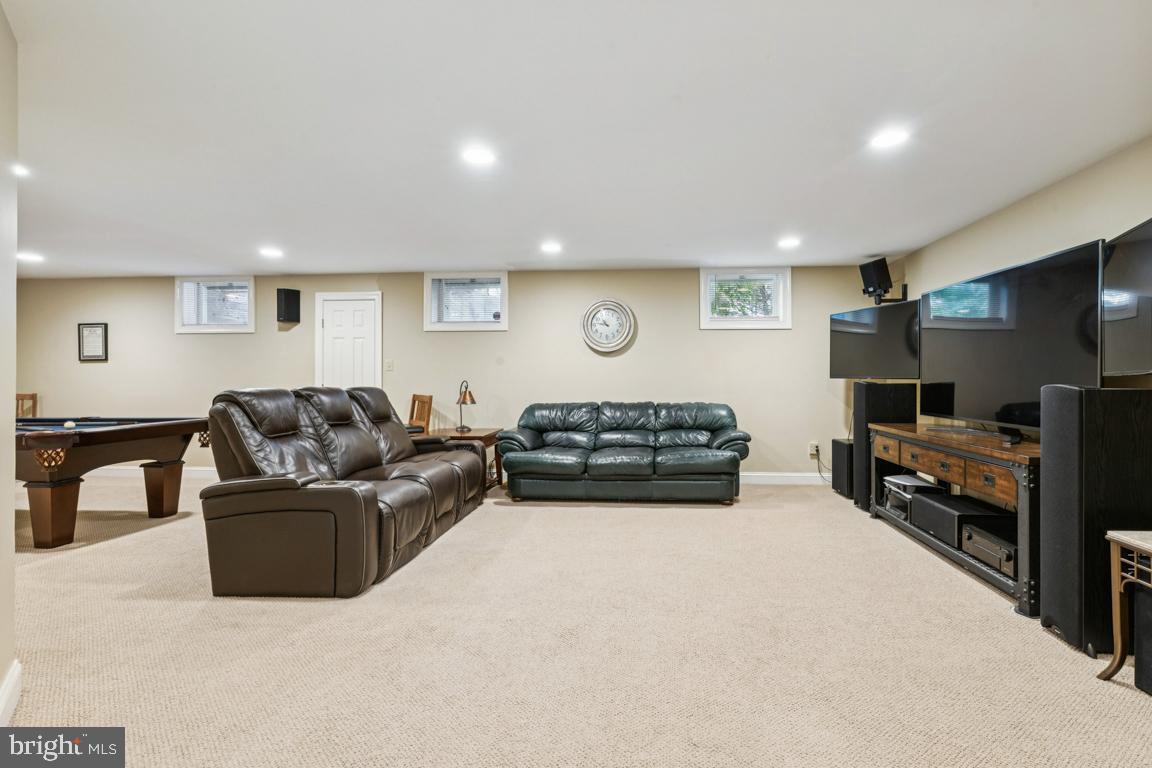 15181 STILLFIELD PL, CENTREVILLE, Virginia 20120, 4 Bedrooms Bedrooms, ,3 BathroomsBathrooms,Residential,For sale,15181 STILLFIELD PL,VAFX2272716 MLS # VAFX2272716
