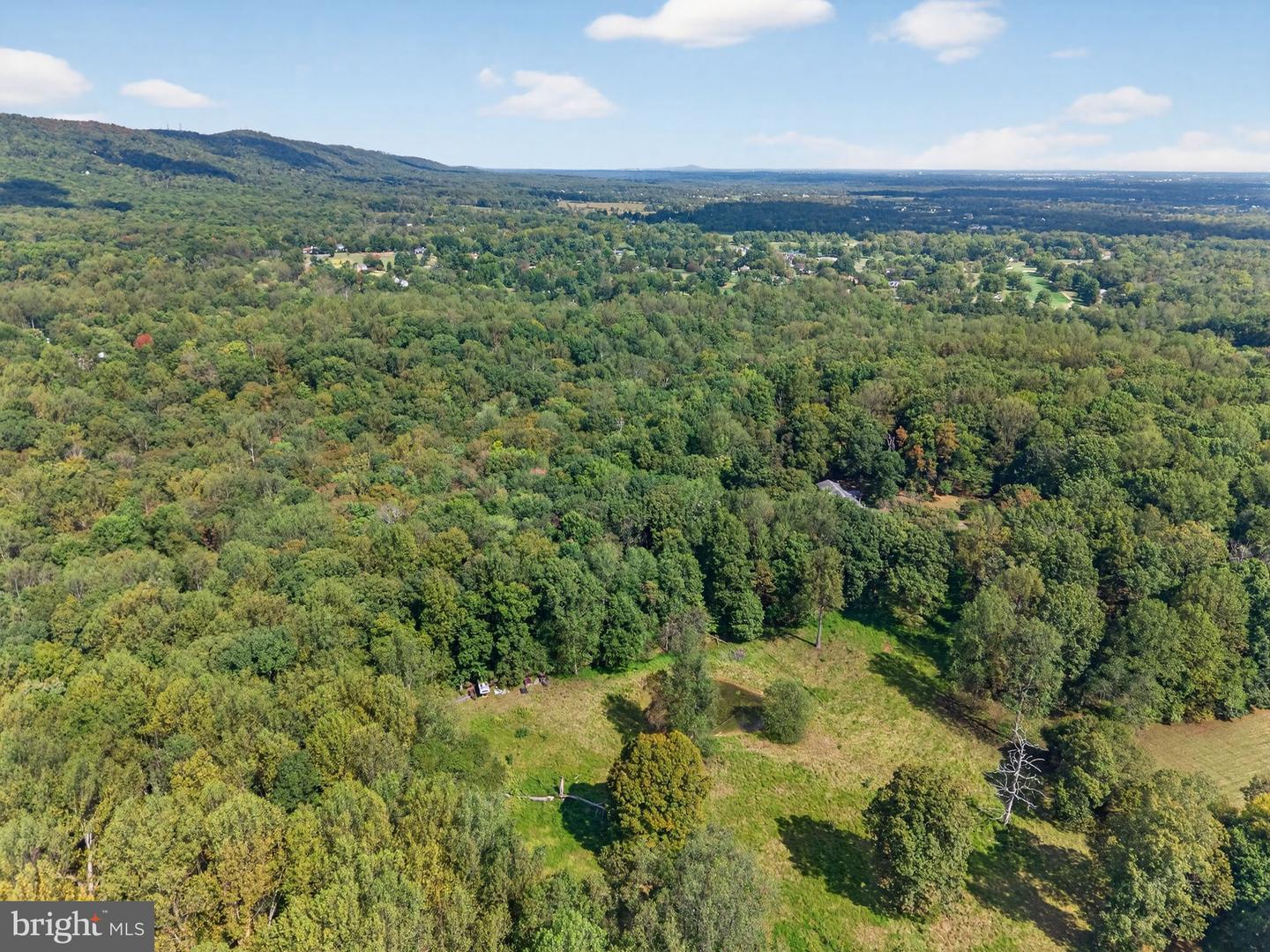 3830 MOUNT ATLAS LN, HAYMARKET, Virginia 20169, 4 Bedrooms Bedrooms, ,3 BathroomsBathrooms,Residential,For sale,3830 MOUNT ATLAS LN,VAPW2105422 MLS # VAPW2105422