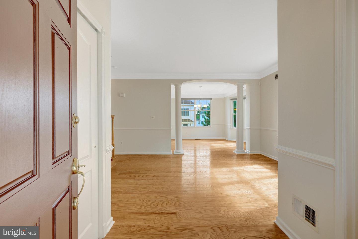 20250 MILLSTEAD DR, ASHBURN, Virginia 20147, 4 Bedrooms Bedrooms, ,3 BathroomsBathrooms,Residential,For sale,20250 MILLSTEAD DR,VALO2108322 MLS # VALO2108322