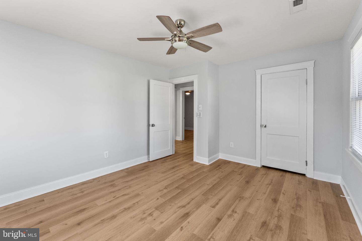 72 JAMES LN, WEEMS, Virginia 22576, 2 Bedrooms Bedrooms, ,1 BathroomBathrooms,Residential,For sale,72 JAMES LN,VALV2000884 MLS # VALV2000884
