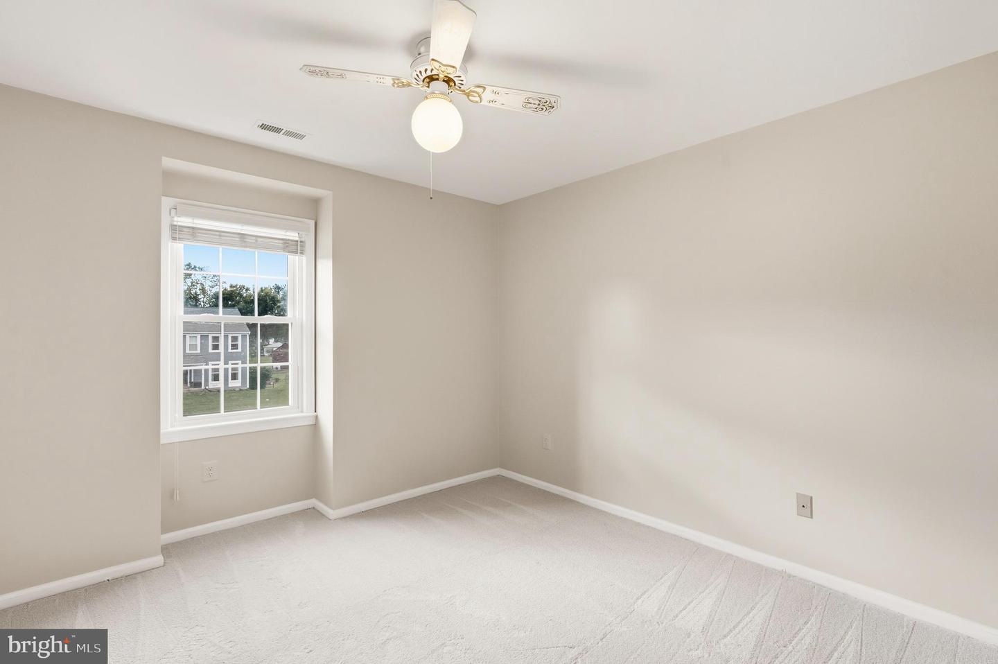 17412 MADISON AVE, HAMILTON, Virginia 20158, 4 Bedrooms Bedrooms, ,2 BathroomsBathrooms,Residential,For sale,17412 MADISON AVE,VALO2108374 MLS # VALO2108374