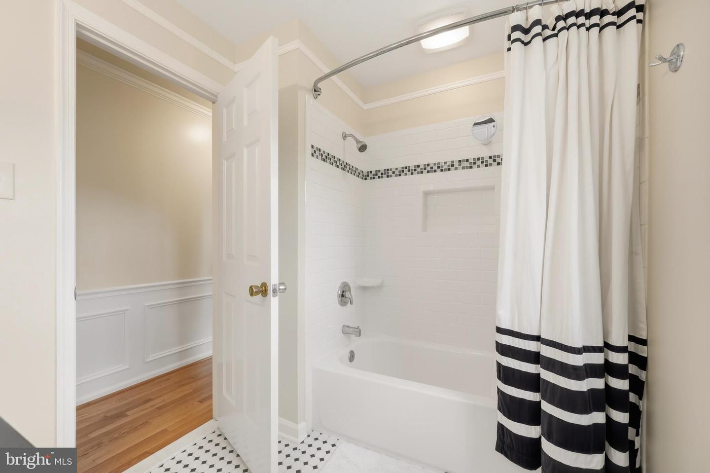 17412 MADISON AVE, HAMILTON, Virginia 20158, 4 Bedrooms Bedrooms, ,2 BathroomsBathrooms,Residential,For sale,17412 MADISON AVE,VALO2108374 MLS # VALO2108374