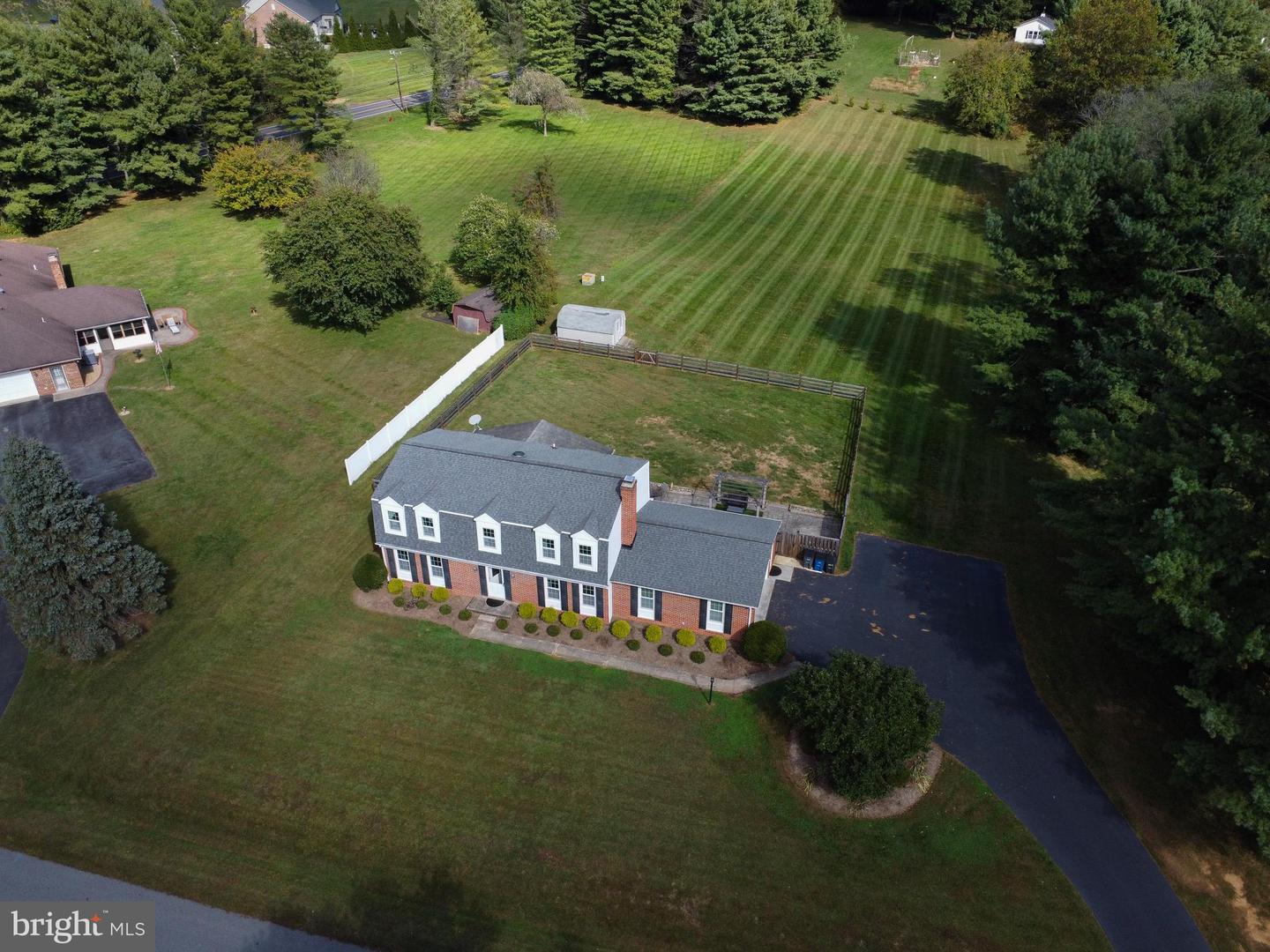 17412 MADISON AVE, HAMILTON, Virginia 20158, 4 Bedrooms Bedrooms, ,2 BathroomsBathrooms,Residential,For sale,17412 MADISON AVE,VALO2108374 MLS # VALO2108374