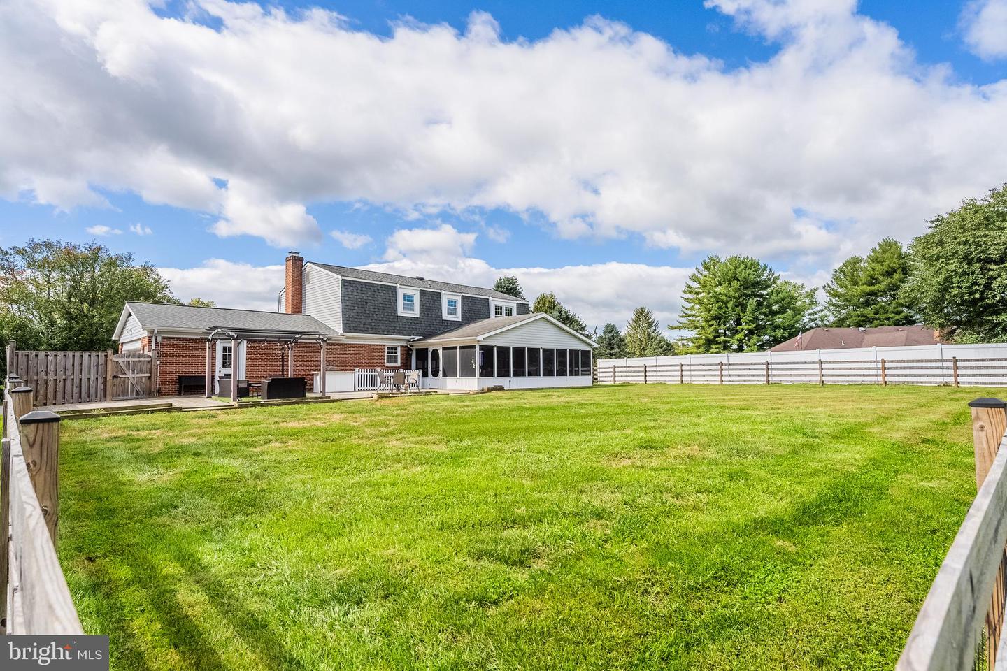 17412 MADISON AVE, HAMILTON, Virginia 20158, 4 Bedrooms Bedrooms, ,2 BathroomsBathrooms,Residential,For sale,17412 MADISON AVE,VALO2108374 MLS # VALO2108374