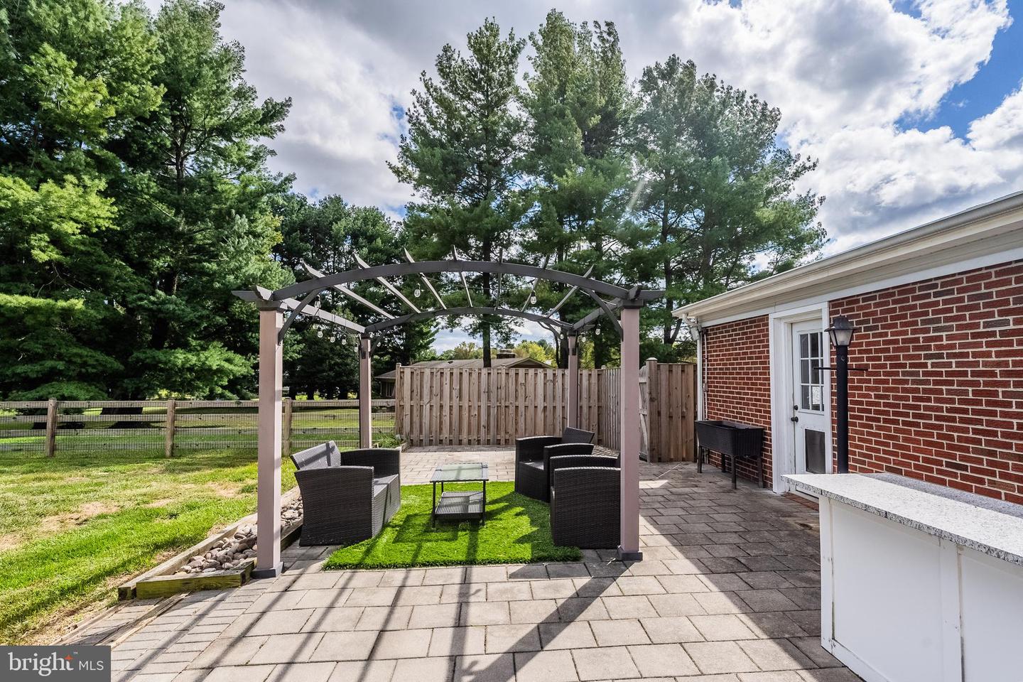 17412 MADISON AVE, HAMILTON, Virginia 20158, 4 Bedrooms Bedrooms, ,2 BathroomsBathrooms,Residential,For sale,17412 MADISON AVE,VALO2108374 MLS # VALO2108374