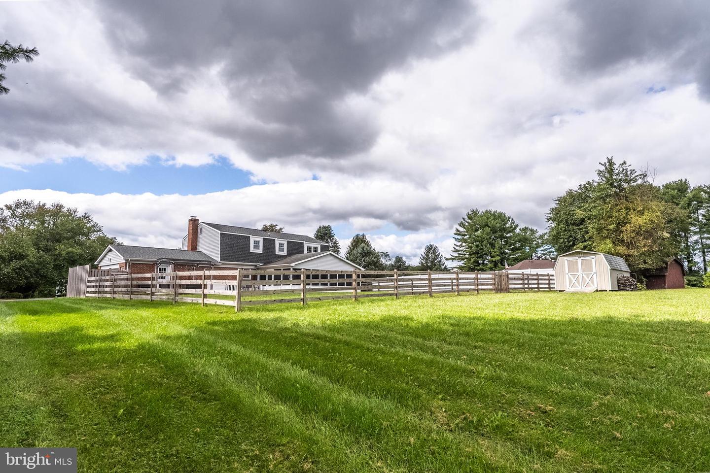17412 MADISON AVE, HAMILTON, Virginia 20158, 4 Bedrooms Bedrooms, ,2 BathroomsBathrooms,Residential,For sale,17412 MADISON AVE,VALO2108374 MLS # VALO2108374